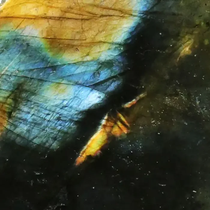 435.00 CTS LABRADORITE -PART POLISHED
