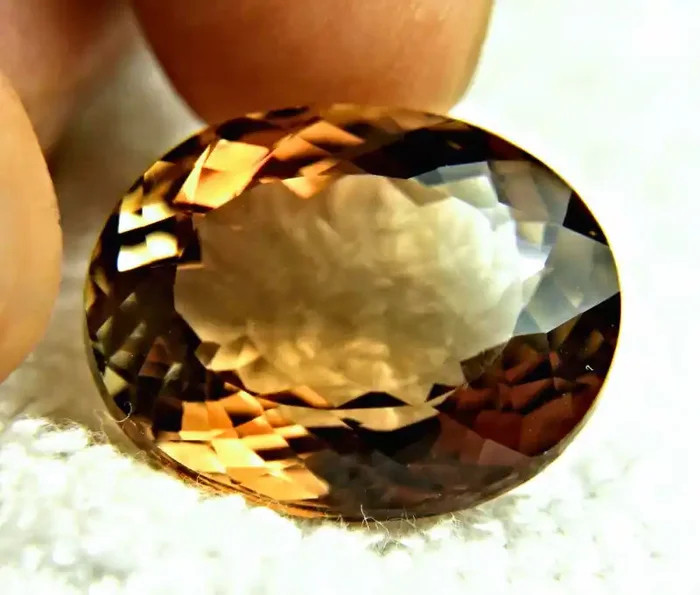 45.44 Carat Brazilian IF/VVS1 Gold Brown Topaz – Gorgeous