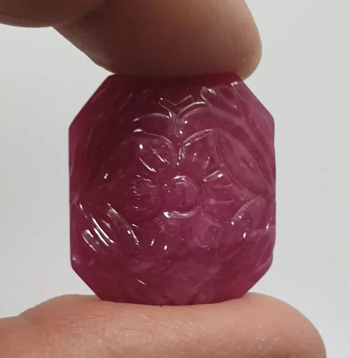 49.70 ct Carved Ruby Flower 25.5×21.8mm(SKU 141)