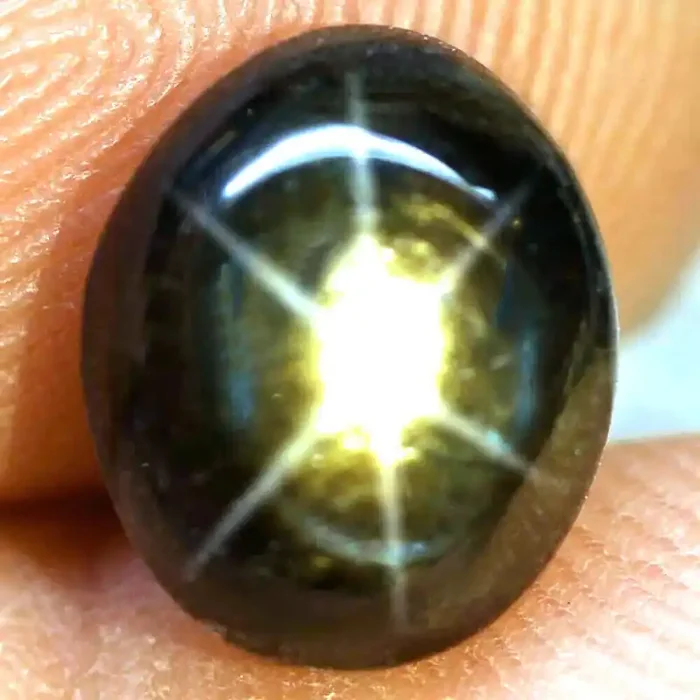 5.33 Carat Thailand Black Star Sapphire – Gorgeous