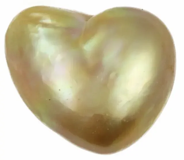 5.4 Cts Golden Love Heart Shape Natural Pearl PPP911