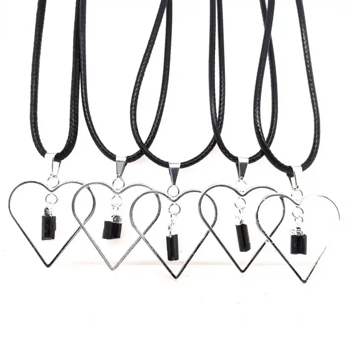 5 x Raw Black Tourmaline Lovers Heart Pendant – BR 1504
