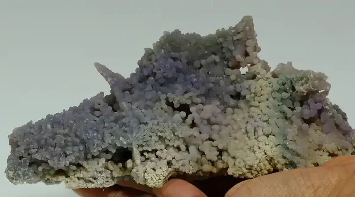 519 GRAM NATURAL INDONESIAN GRAPE CHALCEDONY SPECIMEN -E72-