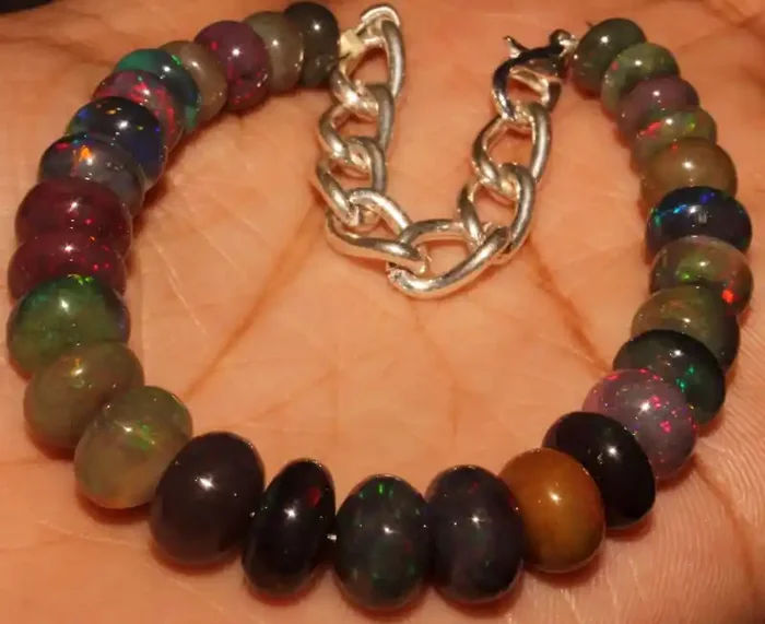 53 Crt Natural Ethiopian Fire Smoked Black Opal Beads Bracelet 0046