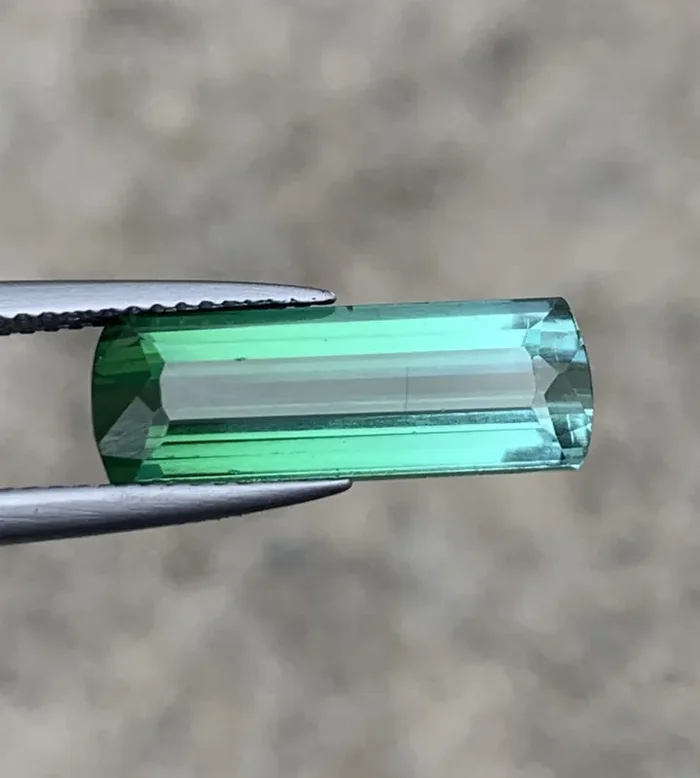 6.05 Carats Natural Tourmaline Gemstone