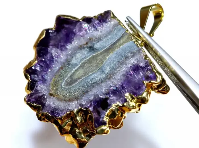 62CTS URUGUAY AMETHYST STALACTITE PENDANT SG-3400