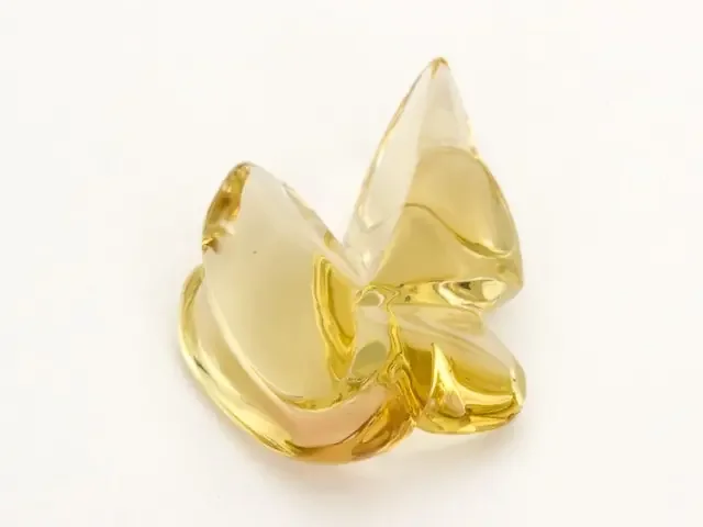 68.55ct Champagne Sunstone Carving (S989)