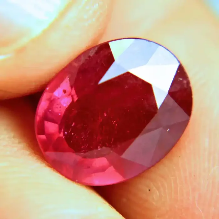 7.93 Carat Fiery, Flashy Ruby – Gorgeous