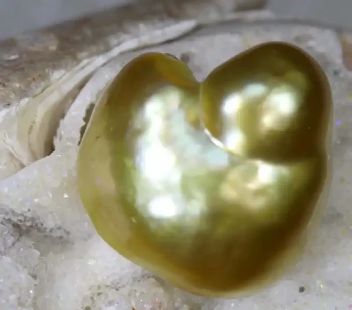7.9CTS GOLDEN NATURAL KEISHI PEARL SG-2599