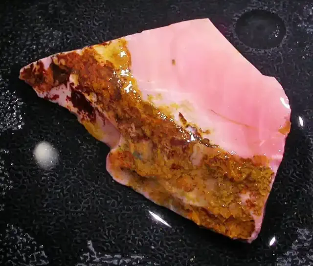 79.7 CTS PINK MOOKAITE