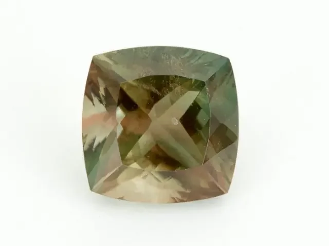 8.1ct Green Square Sunstone (S1943)