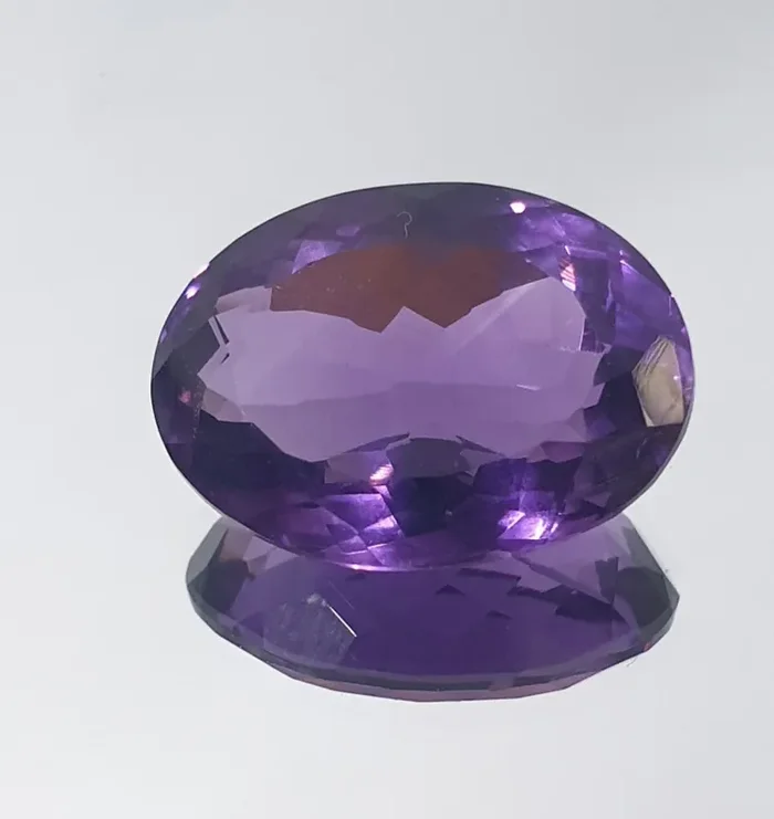 8.3 ct African Amethyst Oval 15.7×11.5mm(SKU175)