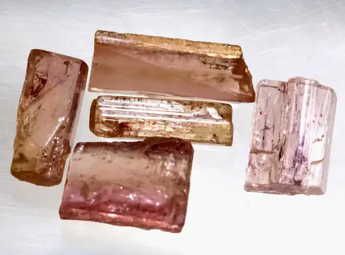 8.30- CTS IMPERIAL TOPAZ ROUGH PARCEL TBM-2089