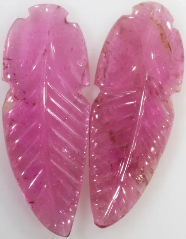 8.70 Cts pair matching tourmaline carvings GOGO 1348