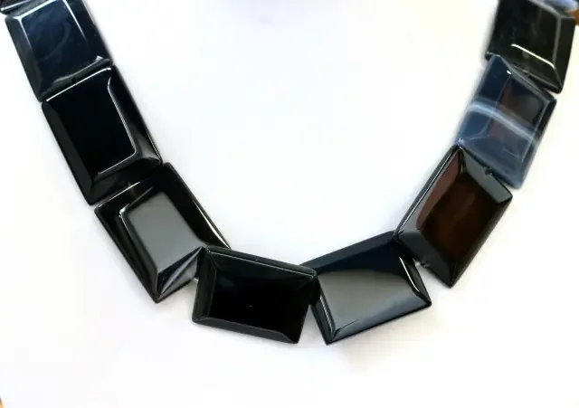 800 cts Brazil Banded agate strand beads GOGO 1267