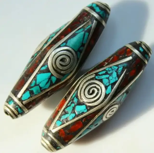 81 CTS 2 PCS ANCIENT TIBETAN NAPAL UNIQUE BEAD HAND MADE P634
