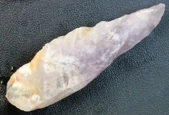 85.90 CTS AMETHYST ROUGH PIECE FROM N.T AUSTRALIA
