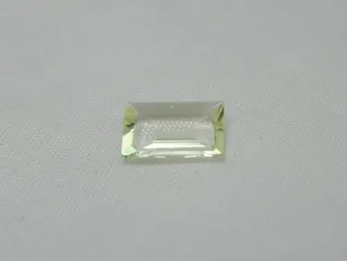 8x5mm 100% Natural Scapolite Facet Stone J908