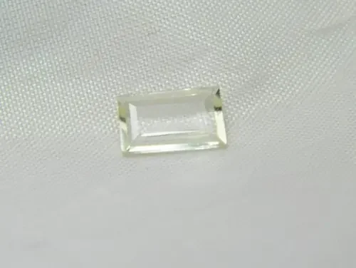 8x5mm 100% Natural Scapolite Facet Stone J947