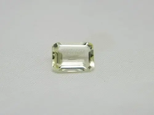 8x6mm 100% Natural Scapolite Facet Stone J905