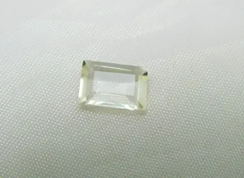 8x6mm 100% Natural Scapolite Facet Stone J910