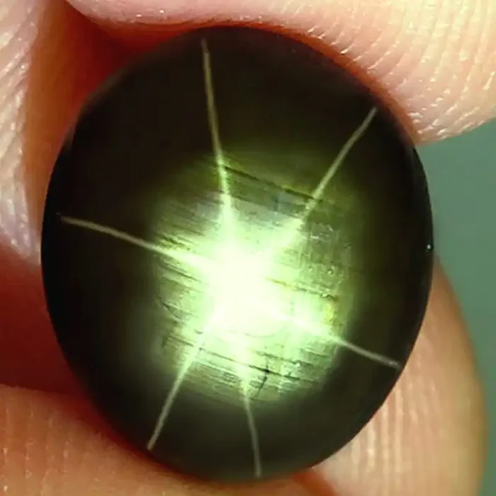 9.05 Ct. Genuine Thailand Star Sapphire – Gorgeous