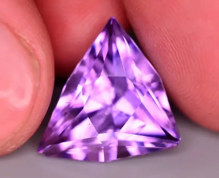 9.80 Ct Ravishing Color Natural Amethyst A2