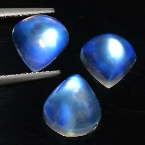 9.80Cts Unseen Natural Royal Blue Moonstone Heart Cab 9mm