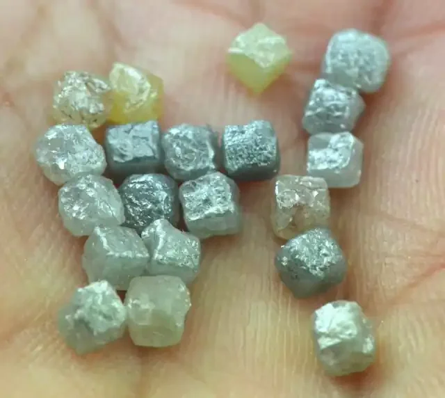9 cube diamonds 2.85 to 3ct total mixed colors mixed colors