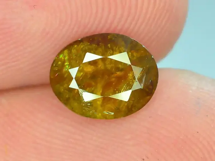 AAA Brilliance 2.20 ct Sphene~k