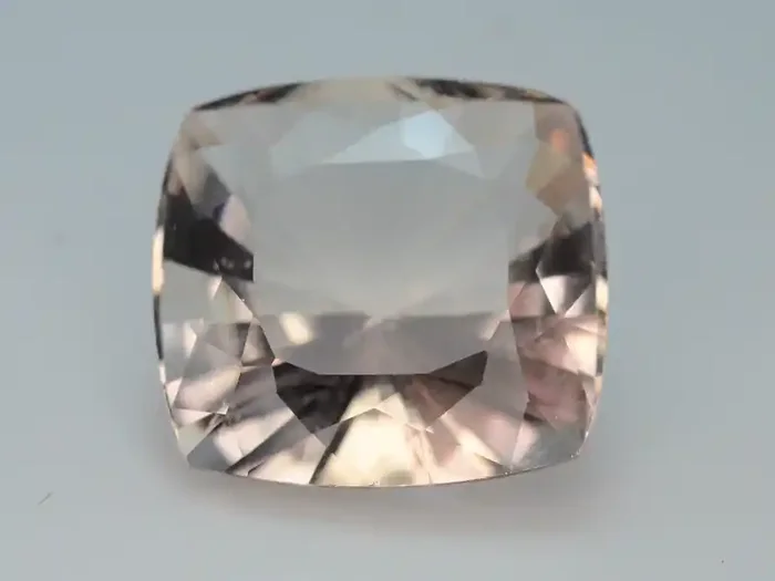 AAA Grade 16.65 ct Morganite