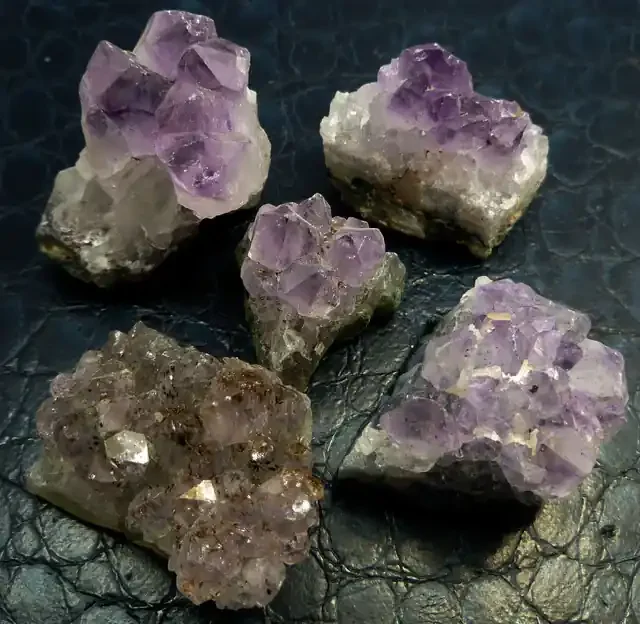 AMETHYST SPECIMEN 467.85 CARATS RT 1389