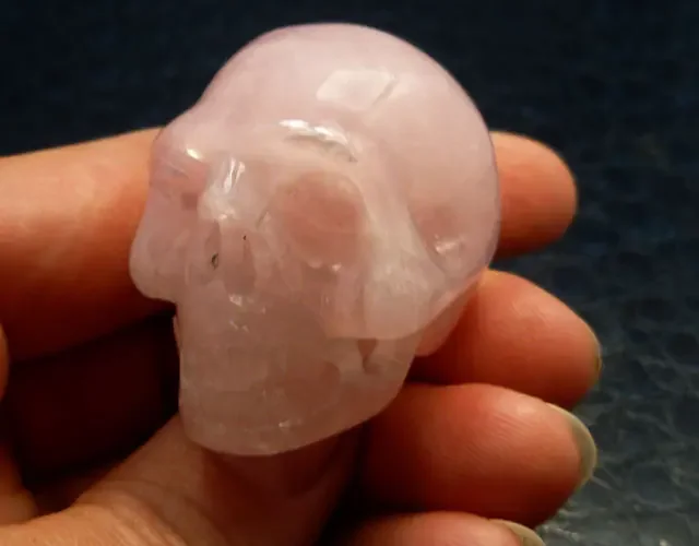 ARTISTIC ROSE CRYSTAL GEMSTONE SKULL 222.05 CTS RT 1824