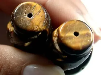 BEAUTIFUL NATURAL TIGERS EYE BEADS 60 CARATS A1005