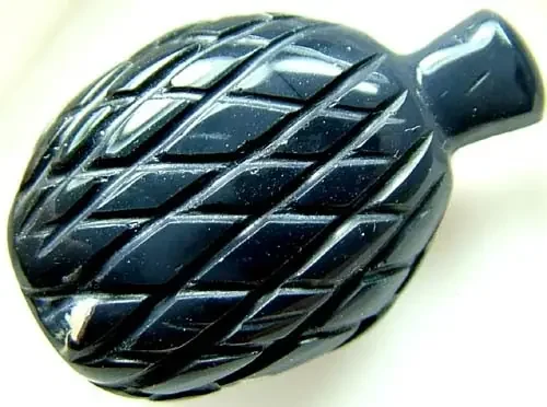 BLACK OPAL VASE CARVING 20 CTS [MGW1434 ]