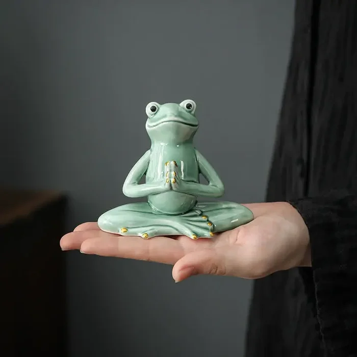 Buddha Stones Meditating Ceramic Zen Frog Statue Decoration