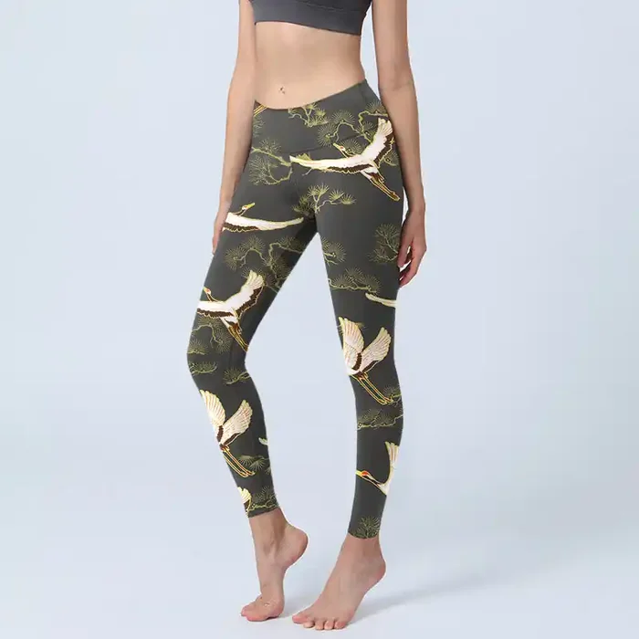 Buddha Stones Soaring Crane Pine Tree Pattern Print Gym Leggings Women‘s Yoga Pants