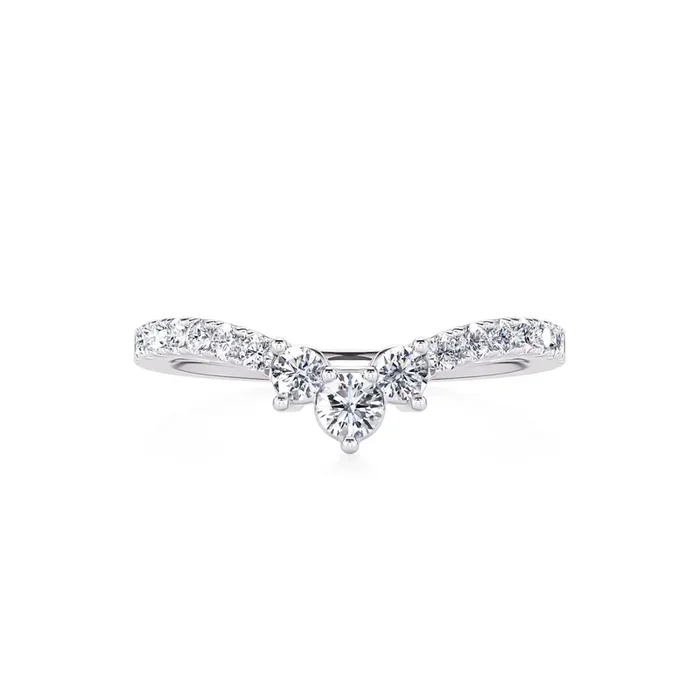 Center Peak Diamond Contour Band