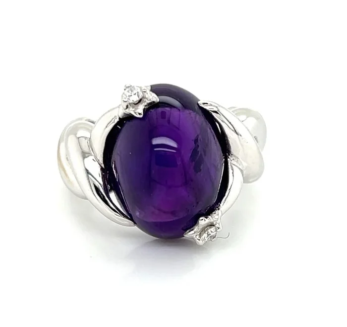 Chanel Cabochon Amethyst Diamond 18k White Gold Ring – Size 6