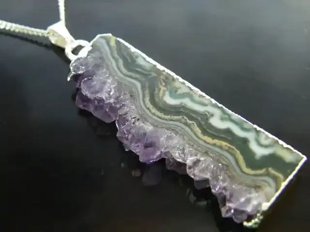 CHARACTER AMETHYST SLICE PENDANT AG 1051