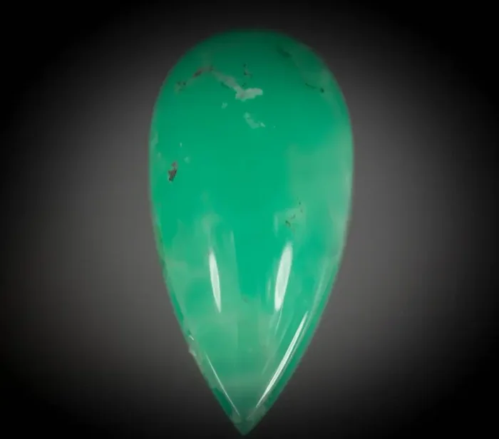 Chrysoprase 42.57 ct Poland, GPC (GIA Alumni)