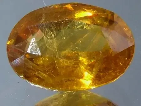 COLOURFUL SPHENE 4.45 CTS [S5051]
