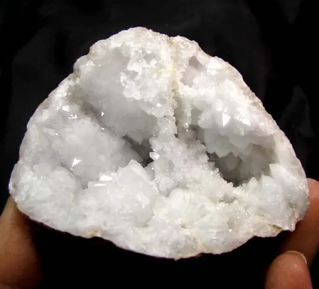 CRYSTAL ROCK FROM MOROCCO 1164.50 CTS OPMY 73