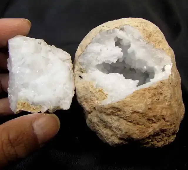 CRYSTAL ROCK FROM MOROCCO 1238.90 CTS OPMY 64