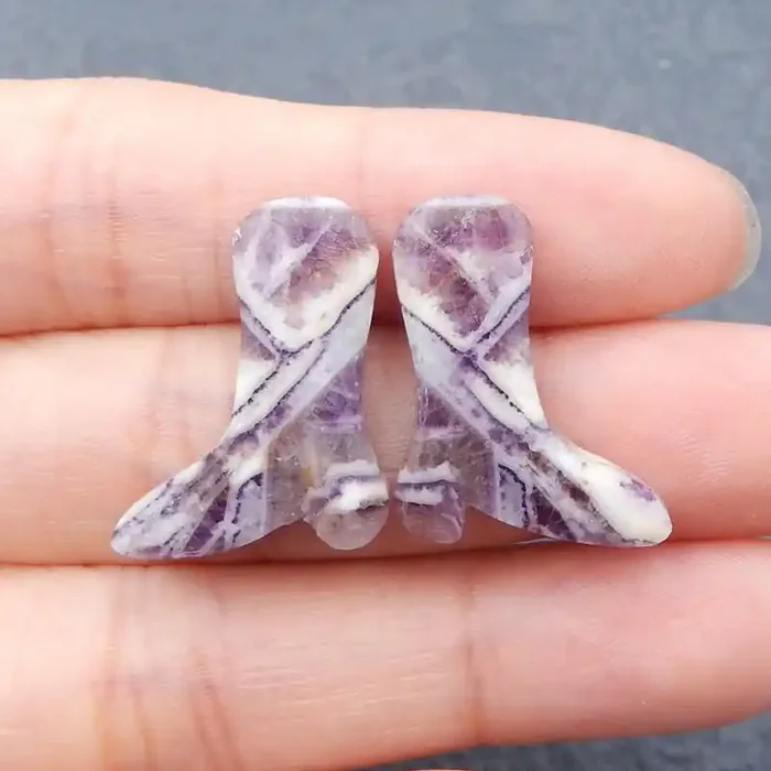 D646 – 18.5ct Carved Purple Agate Shoes Shape Earrings Stone Pair,Bead Pair