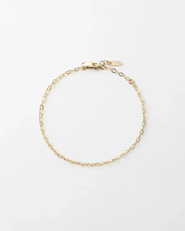 Dainty Heart Bracelet
