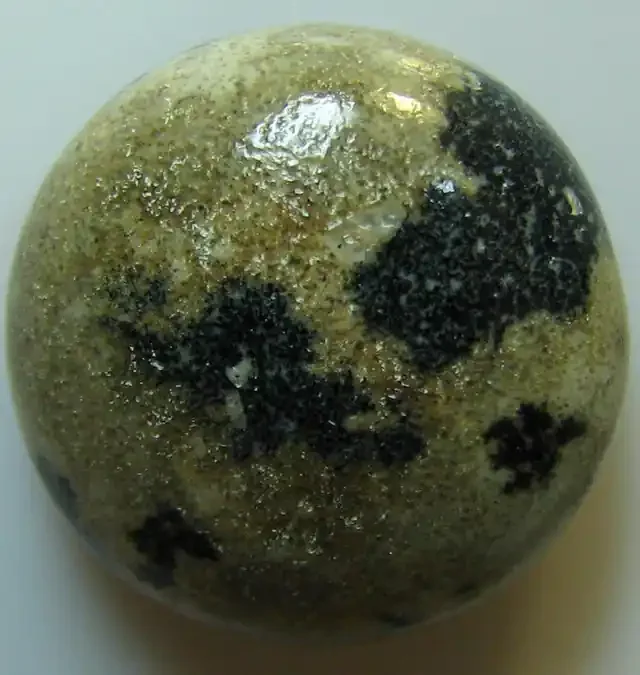 DALMATION JASPER CABOCHON STONE 12.35 CTS
