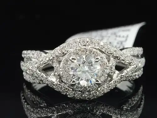 Diamond Halo Engagement Ring 0.85 Tcw. 14K White Gold Round Solitaire 0.40 CRD
