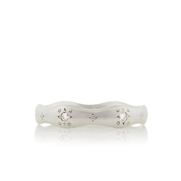 Diamond Wavy Ring