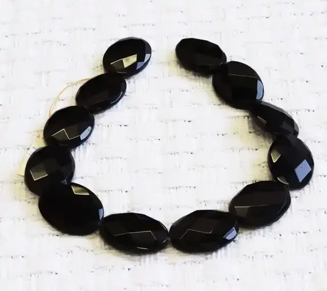 Faceted Black agate strand beads GOGO 1770